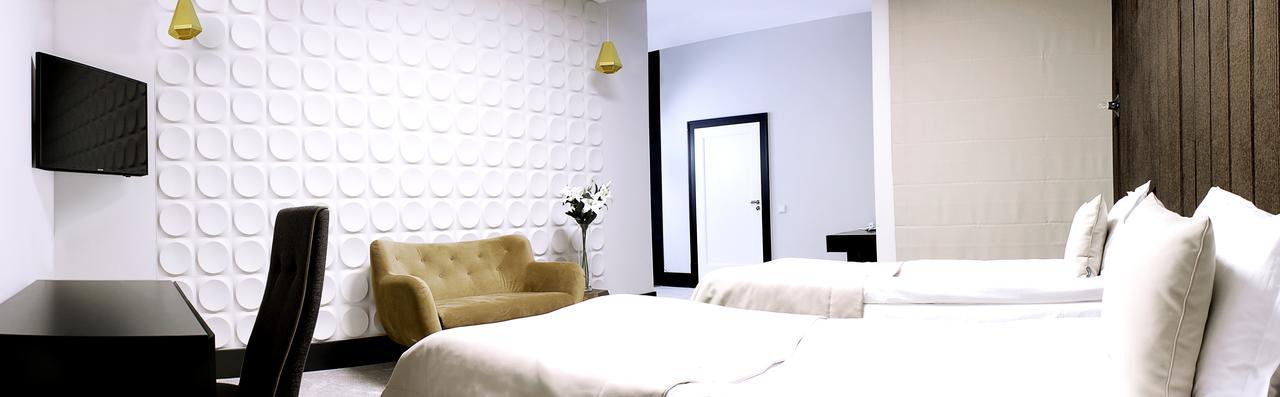 Nihil Novi Hotel 4*